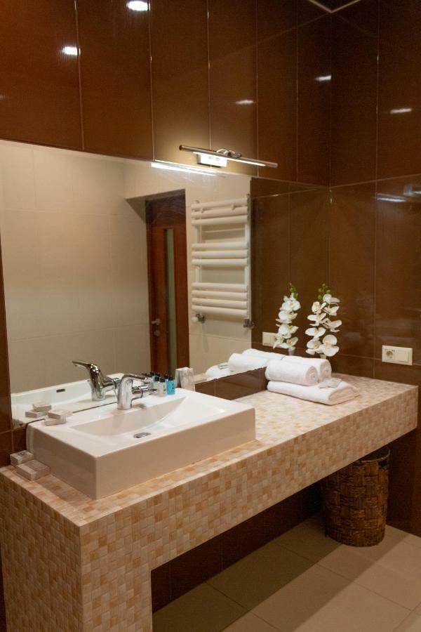 Loft Home In City Center Yerevan Exterior photo